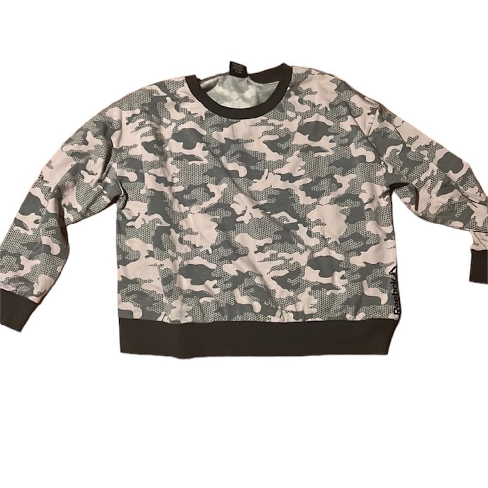 Camo pink and great. New without tags. Women’s size xl